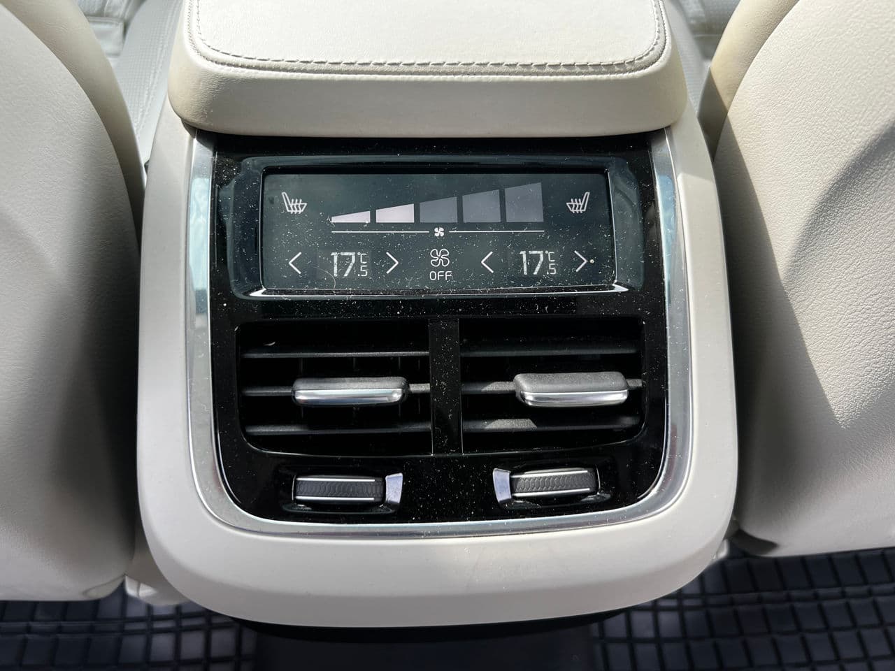 2017 Volvo XC 90 — Miniatură 22
