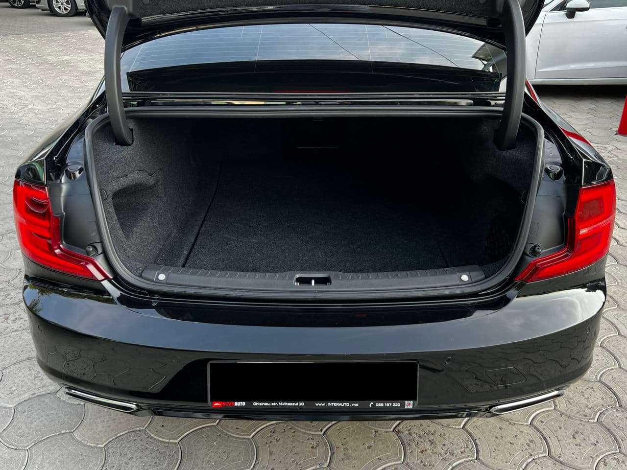 Volvo S 90 2017 — Миниатюра 14