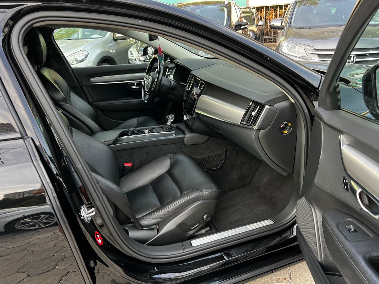 Volvo S 90 2017 — Миниатюра 13