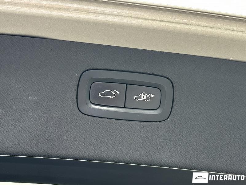 2015 Volvo XC 90 — Miniatură 24