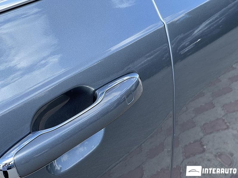 Volvo XC 90 2017 — Миниатюра 5