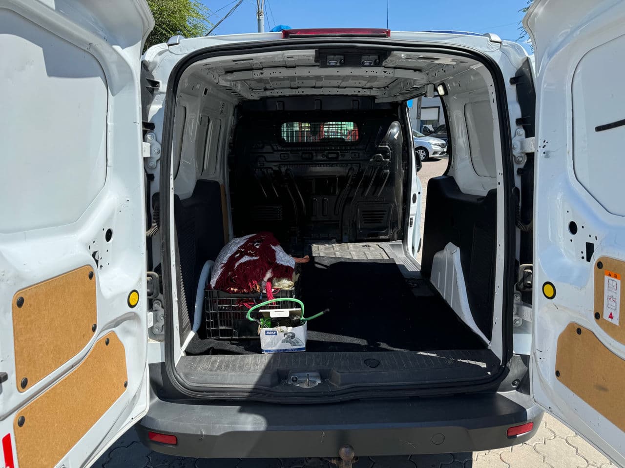 2015 Ford Transit Connect — Miniatură 16