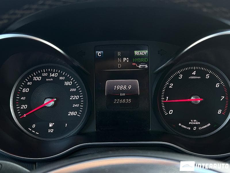 Mercedes C 350e 2018 — Миниатюра 12