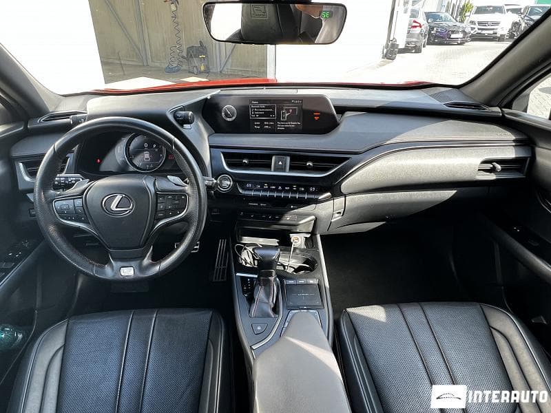 Lexus UX 200 2018 — Миниатюра 9