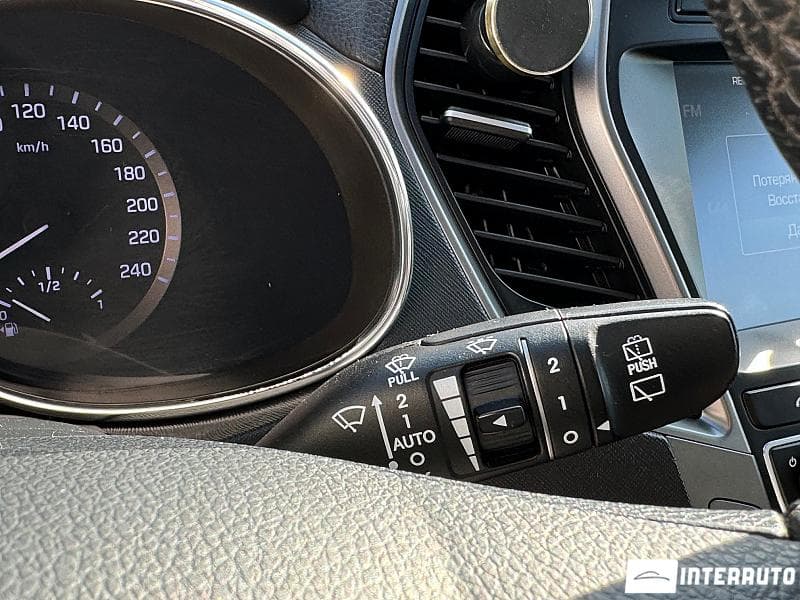 Hyundai Santa Fe 2016 — Миниатюра 16