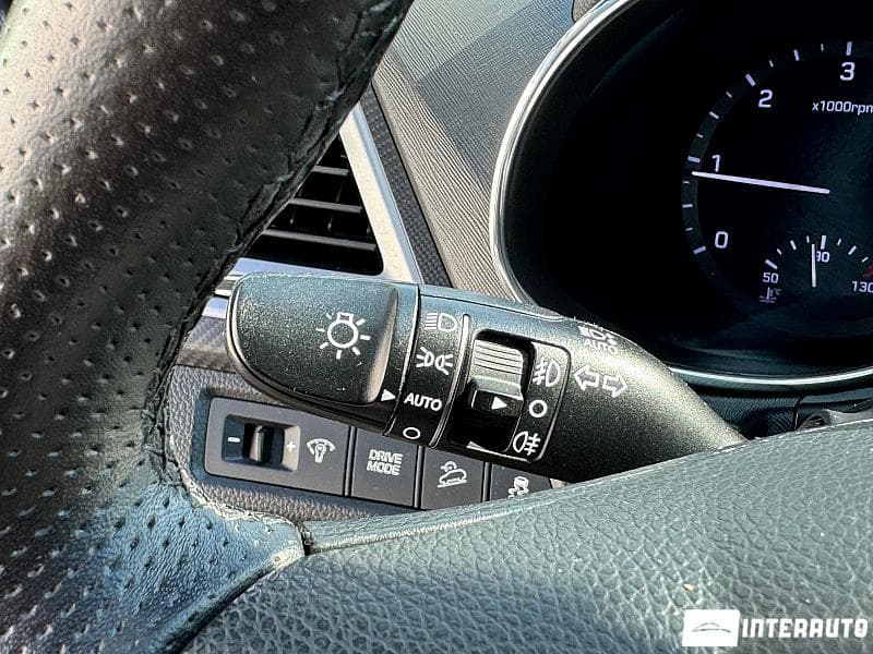 Hyundai Santa Fe 2016 — Миниатюра 25