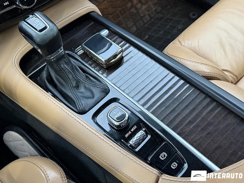 2016 Volvo XC 90 — Miniatură 16