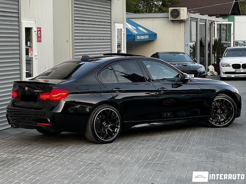 BMW 330E 2017 — Миниатюра 2