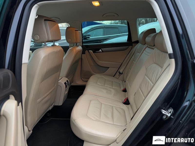 2011 Volkswagen Passat — Miniatură 19