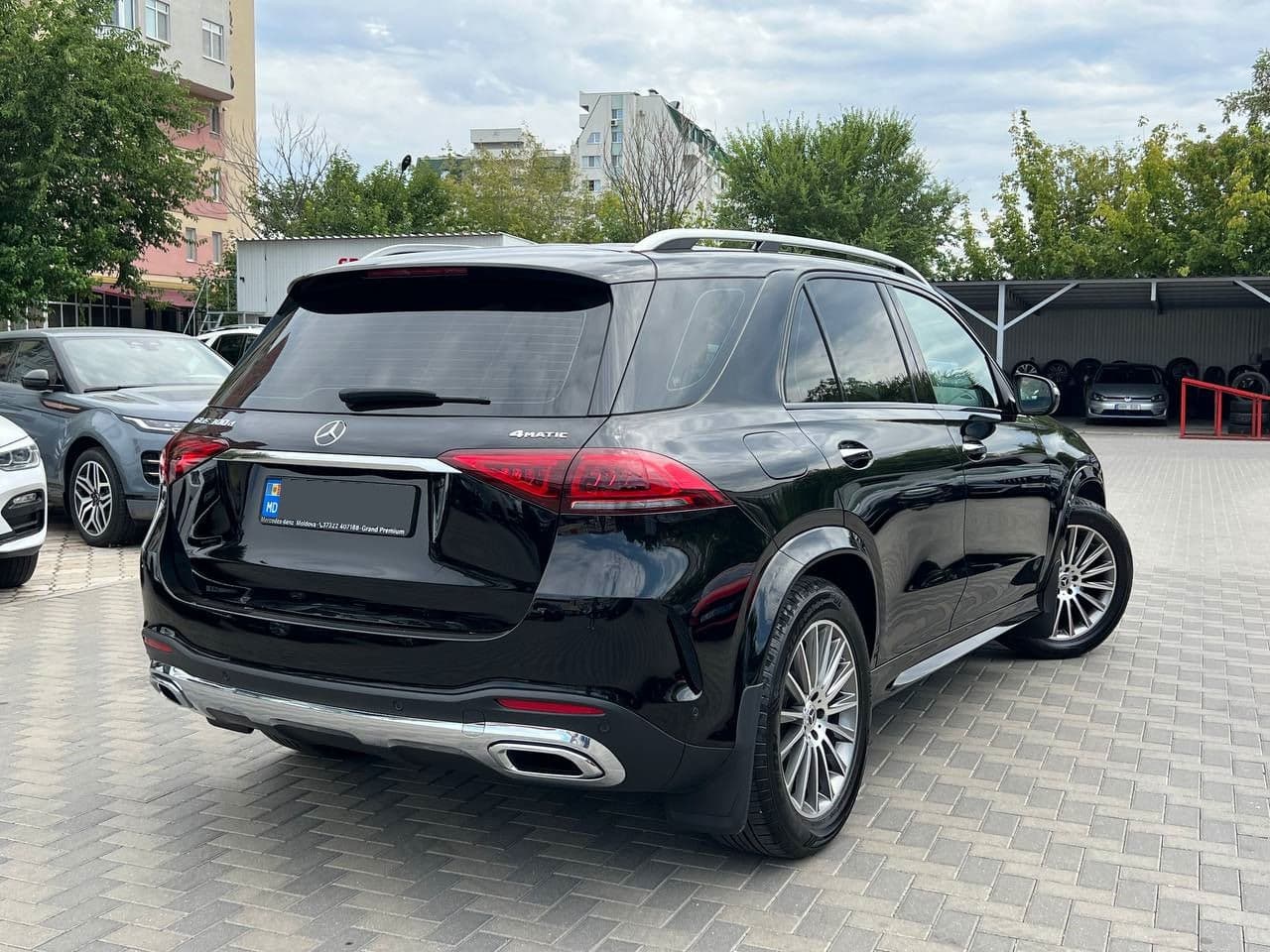2020 Mercedes GLE 300d — Miniatură 2