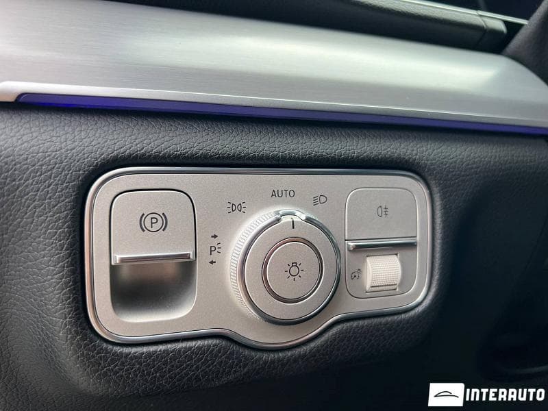 2020 Mercedes GLE 300d — Miniatură 11