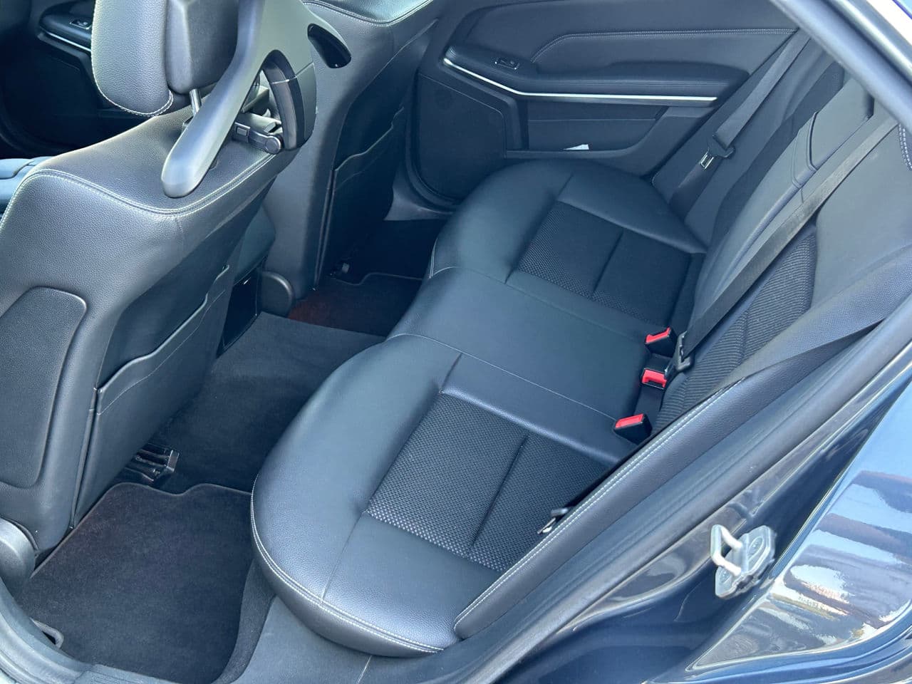 2014 Mercedes E 300h — Miniatură 19