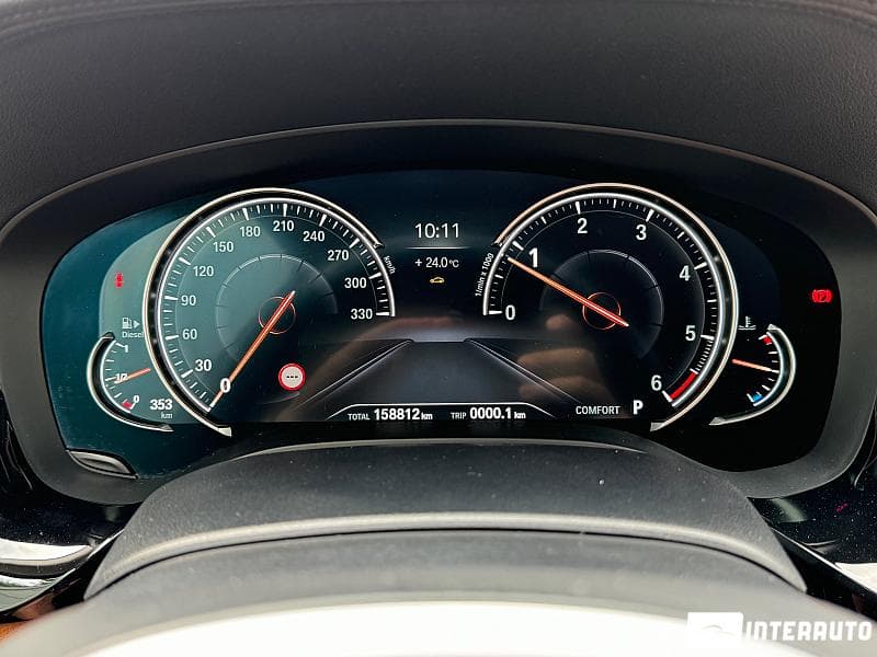 BMW 520 2017 — Миниатюра 9