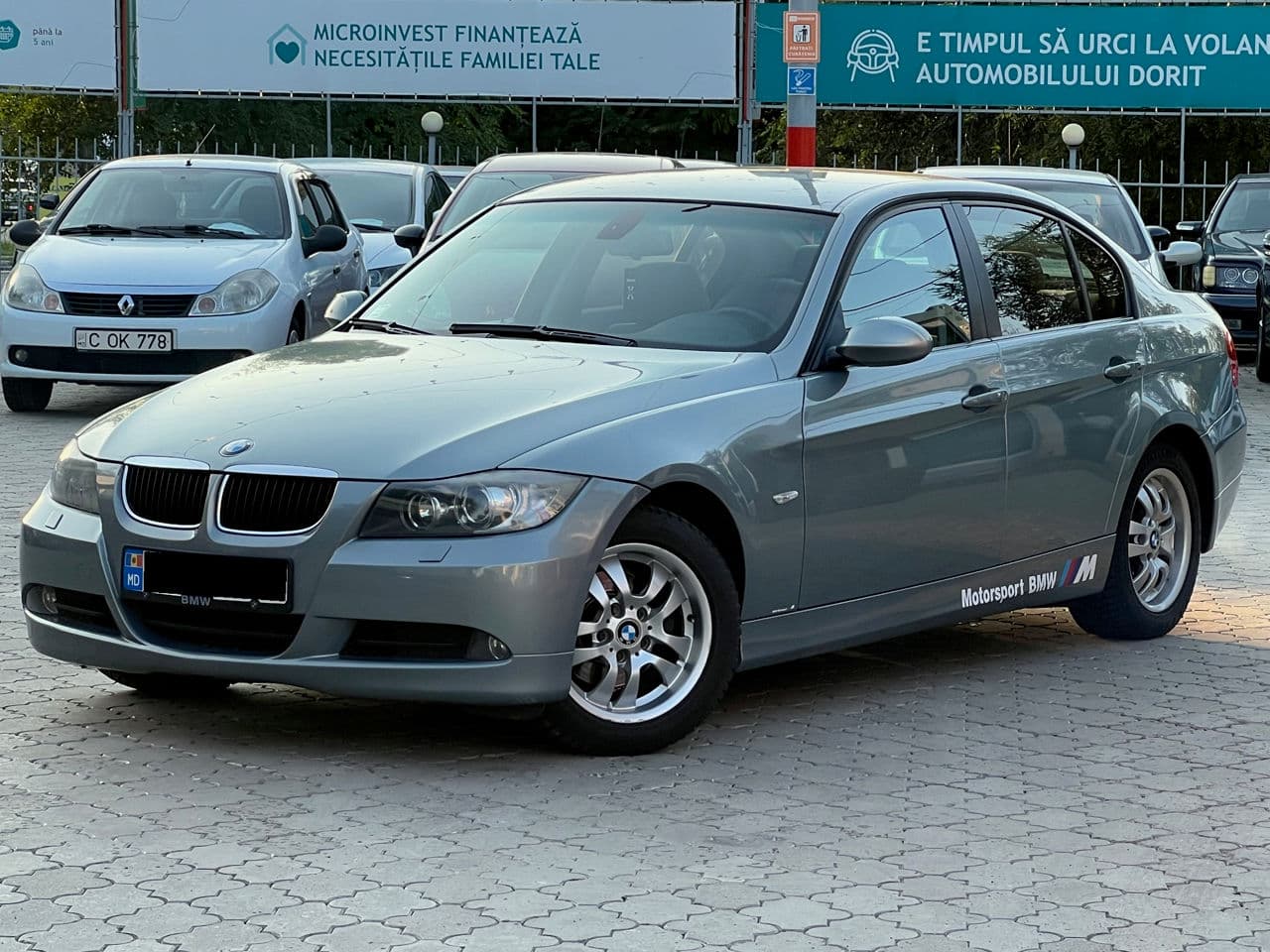 BMW 320