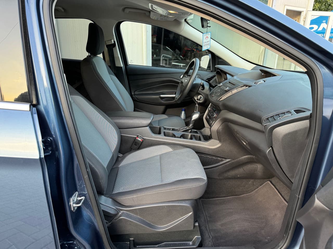 Ford Escape 2018 — Миниатюра 17