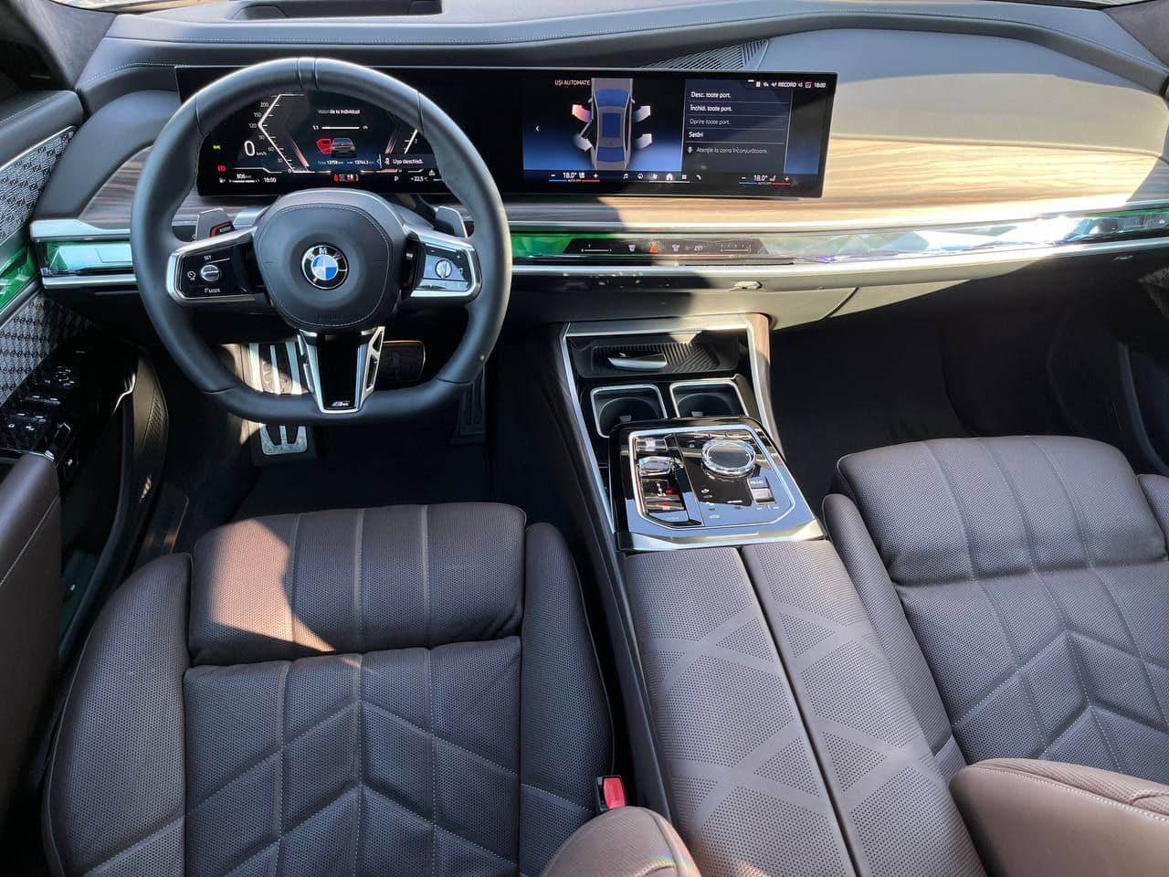 2023 BMW 740 — Miniatură 8