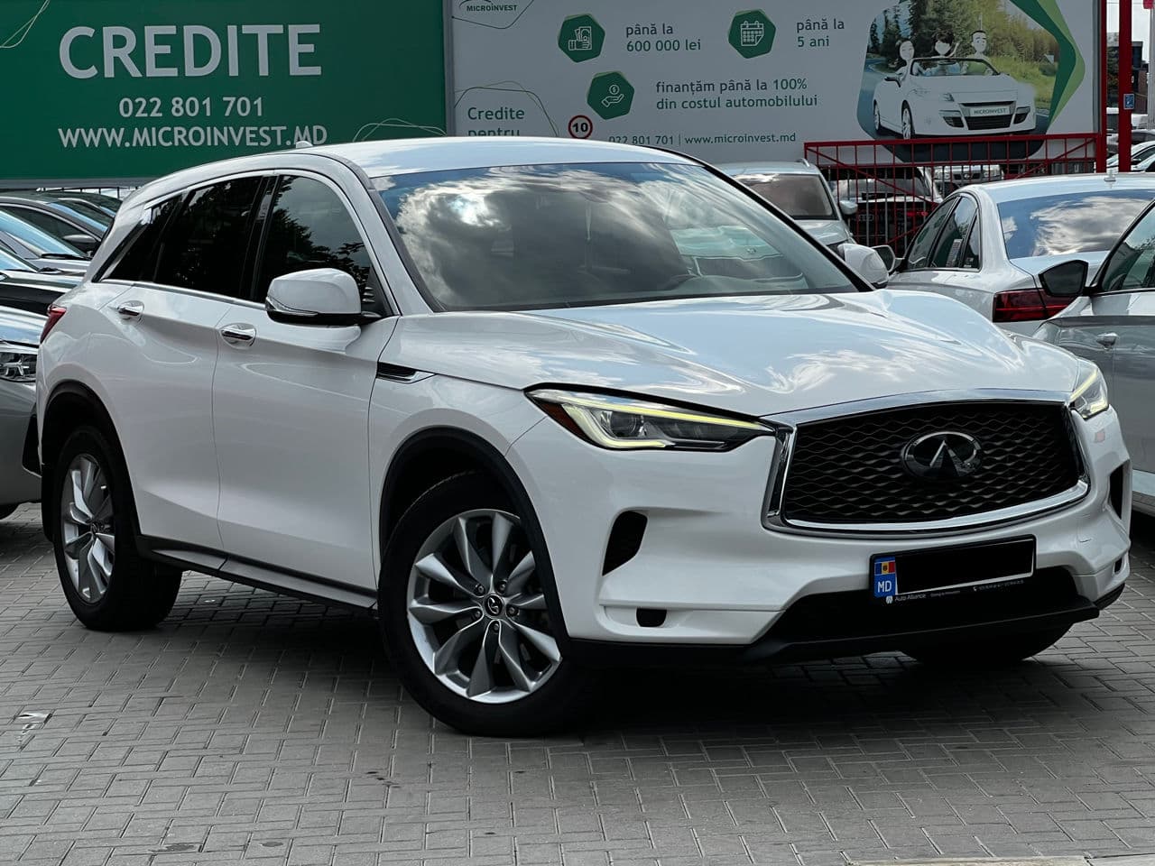 2018 Infiniti QX50 — Miniatură 2