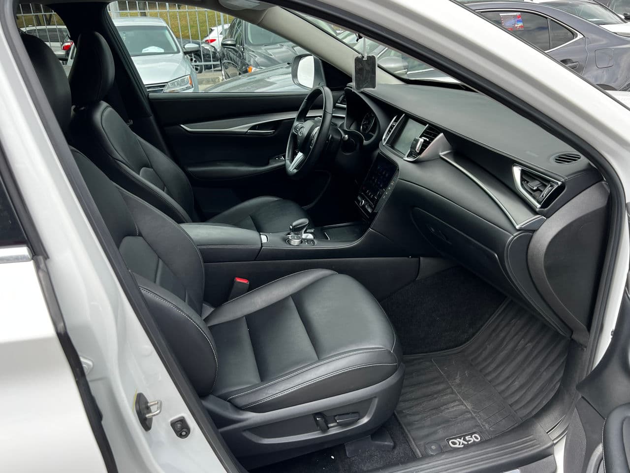 2018 Infiniti QX50 — Miniatură 5