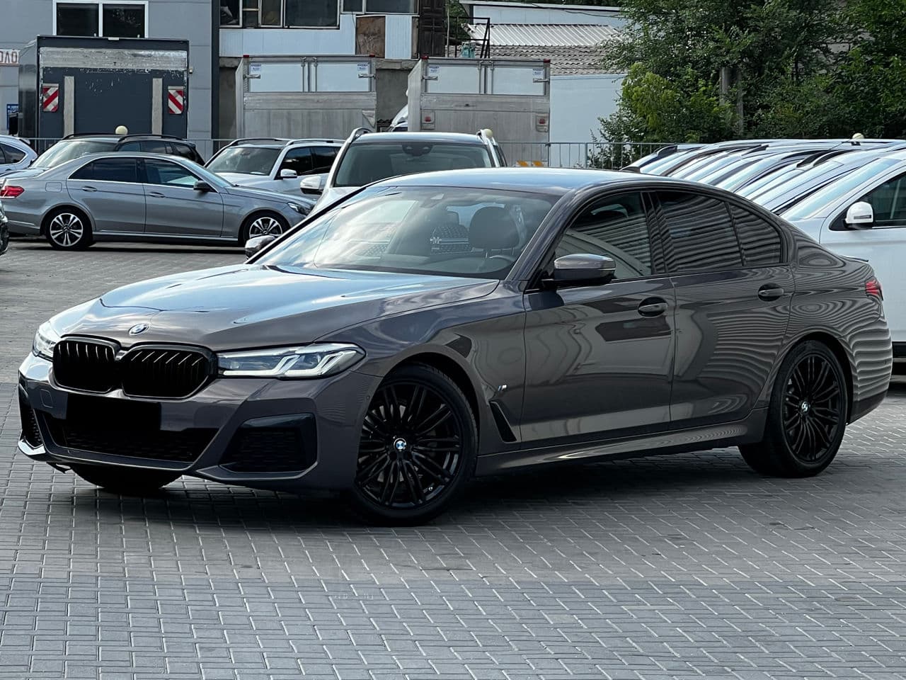 2020 BMW 520 — Miniatură 3