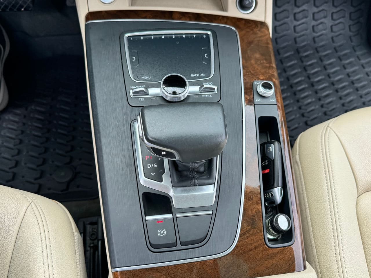 2017 Audi Q5 — Miniatură 12
