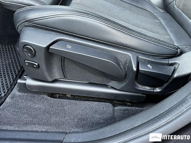 2019 BMW X3 2.0D — Miniatură 18