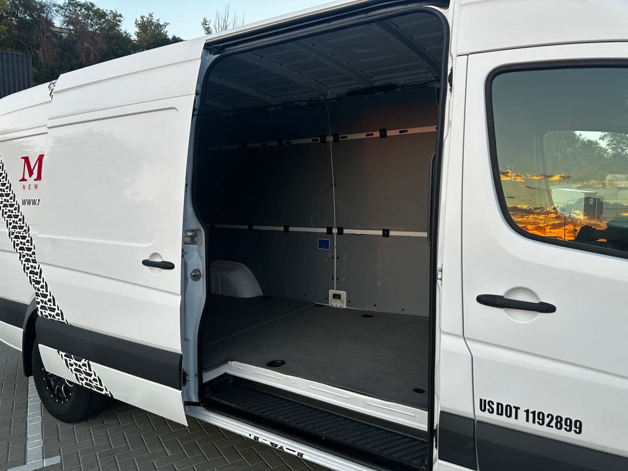 Mercedes Sprinter 2017 — Миниатюра 17
