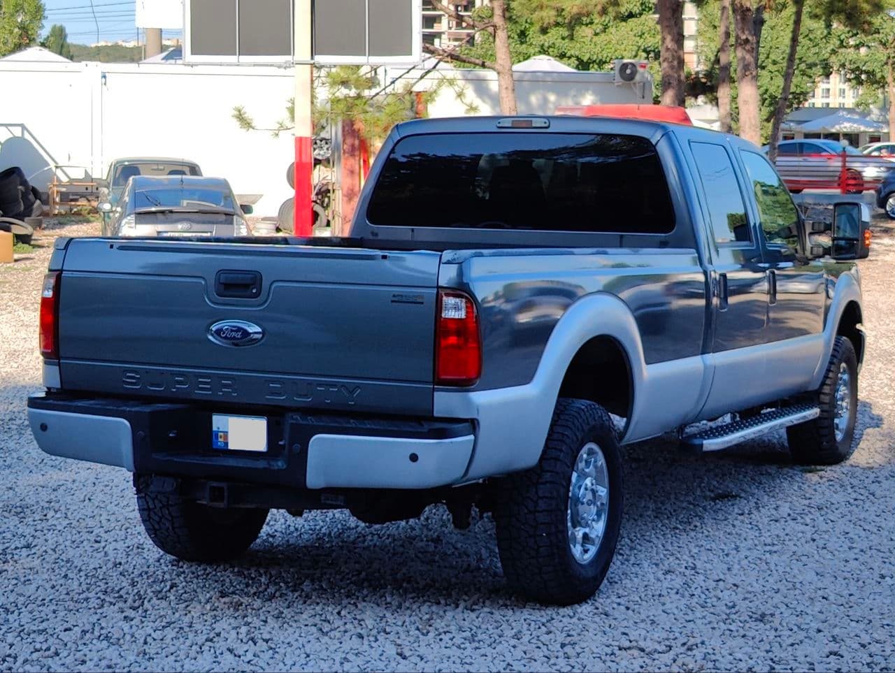 2013 Ford F350 — Miniatură 2