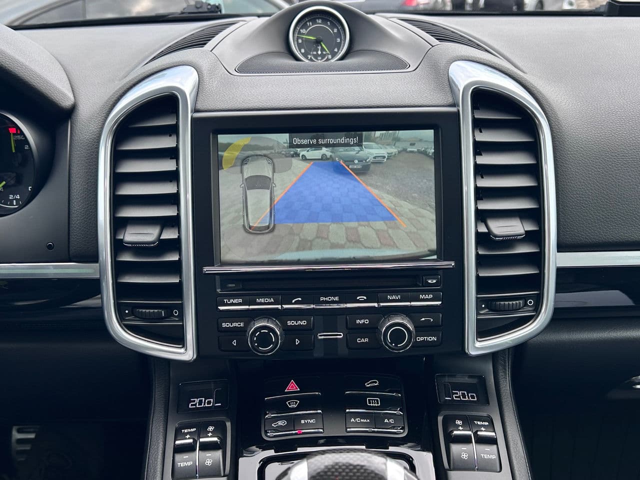 2016 Porsche Cayenne S Hybrid — Miniatură 11