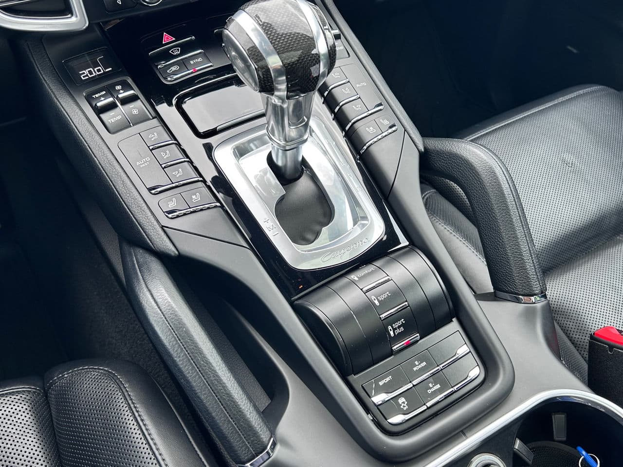 2016 Porsche Cayenne S Hybrid — Miniatură 13