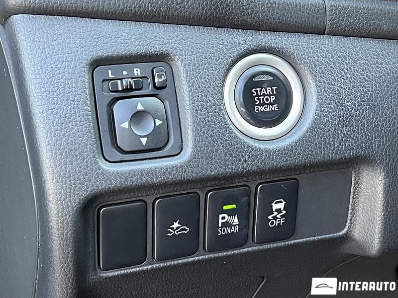 2016 Mitsubishi Pajero Sport — Miniatură 10