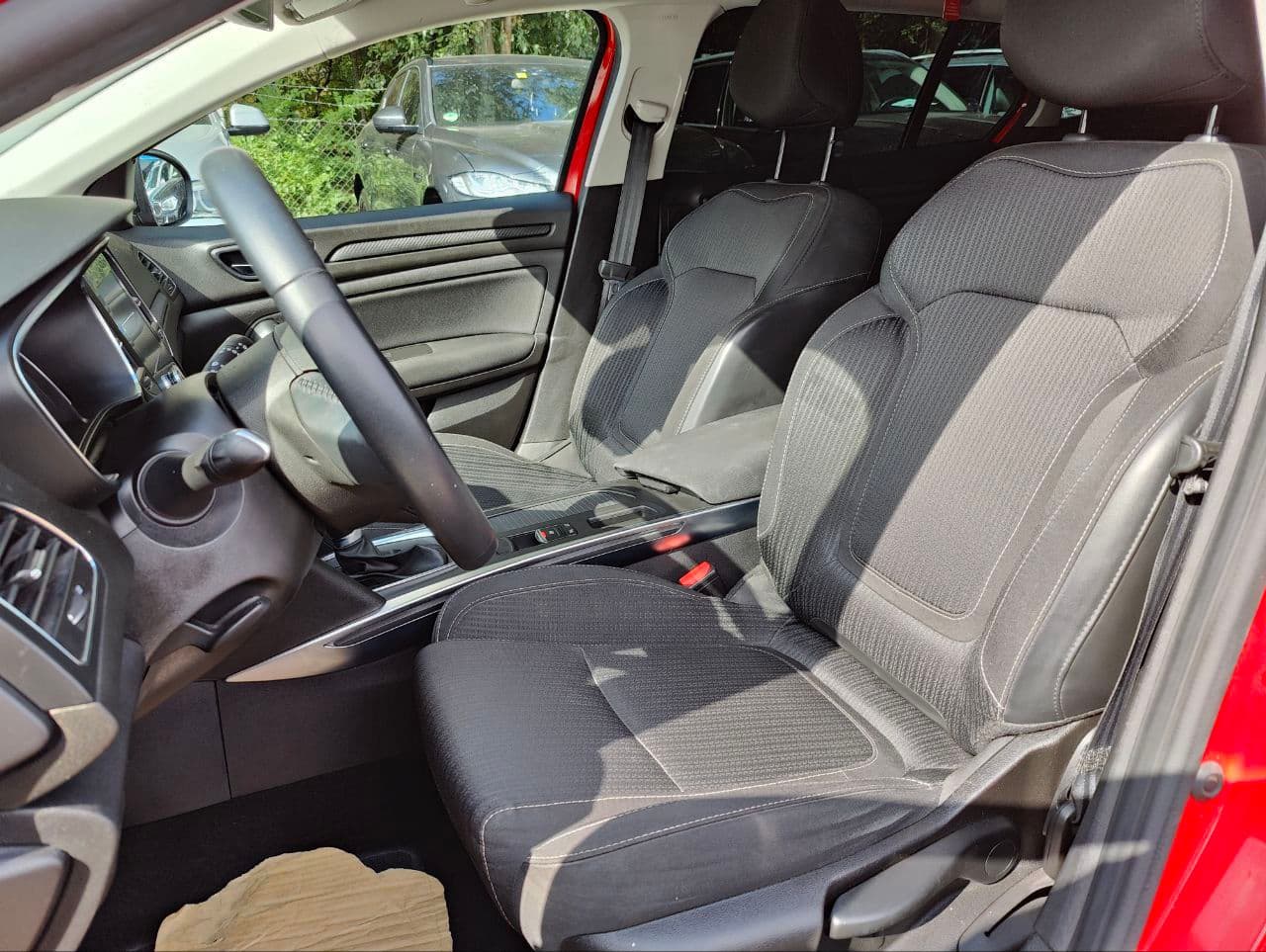 2019 Renault Megane — Miniatură 5