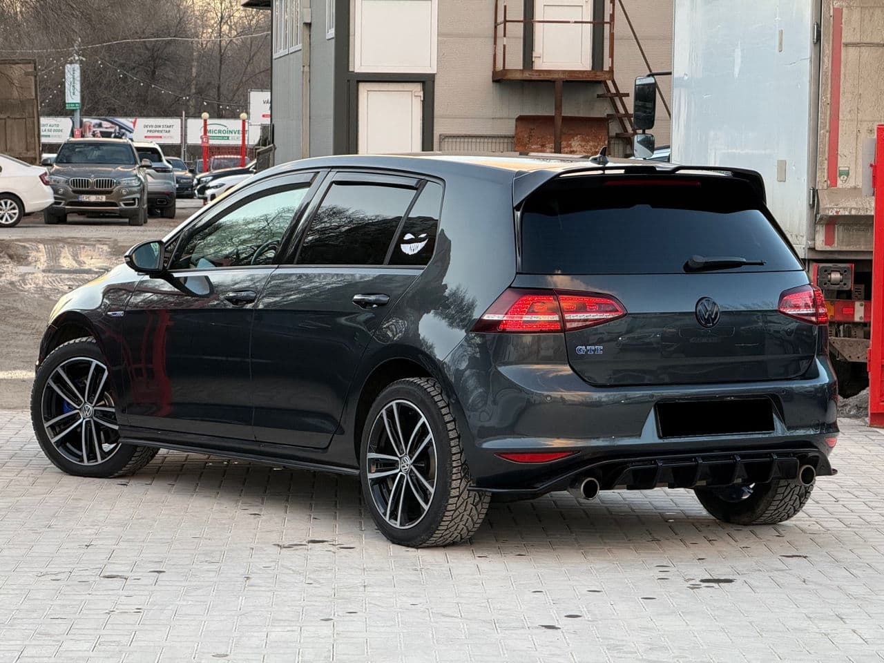 2015 Volkswagen Golf GTE — Miniatură 4
