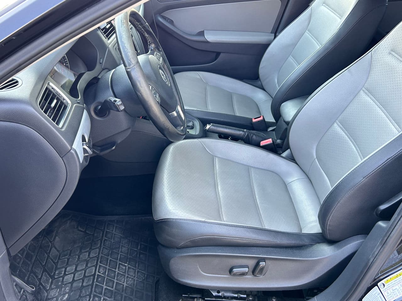 2014 Volkswagen Jetta — Miniatură 8