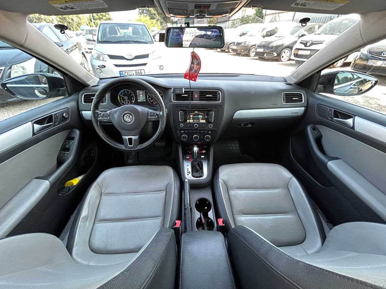 2014 Volkswagen Jetta — Miniatură 9