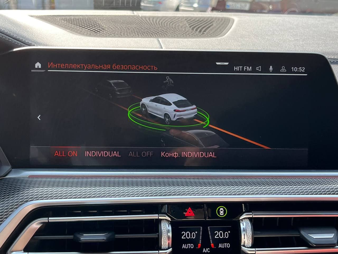 2020 BMW X6 4.0i — Miniatură 10