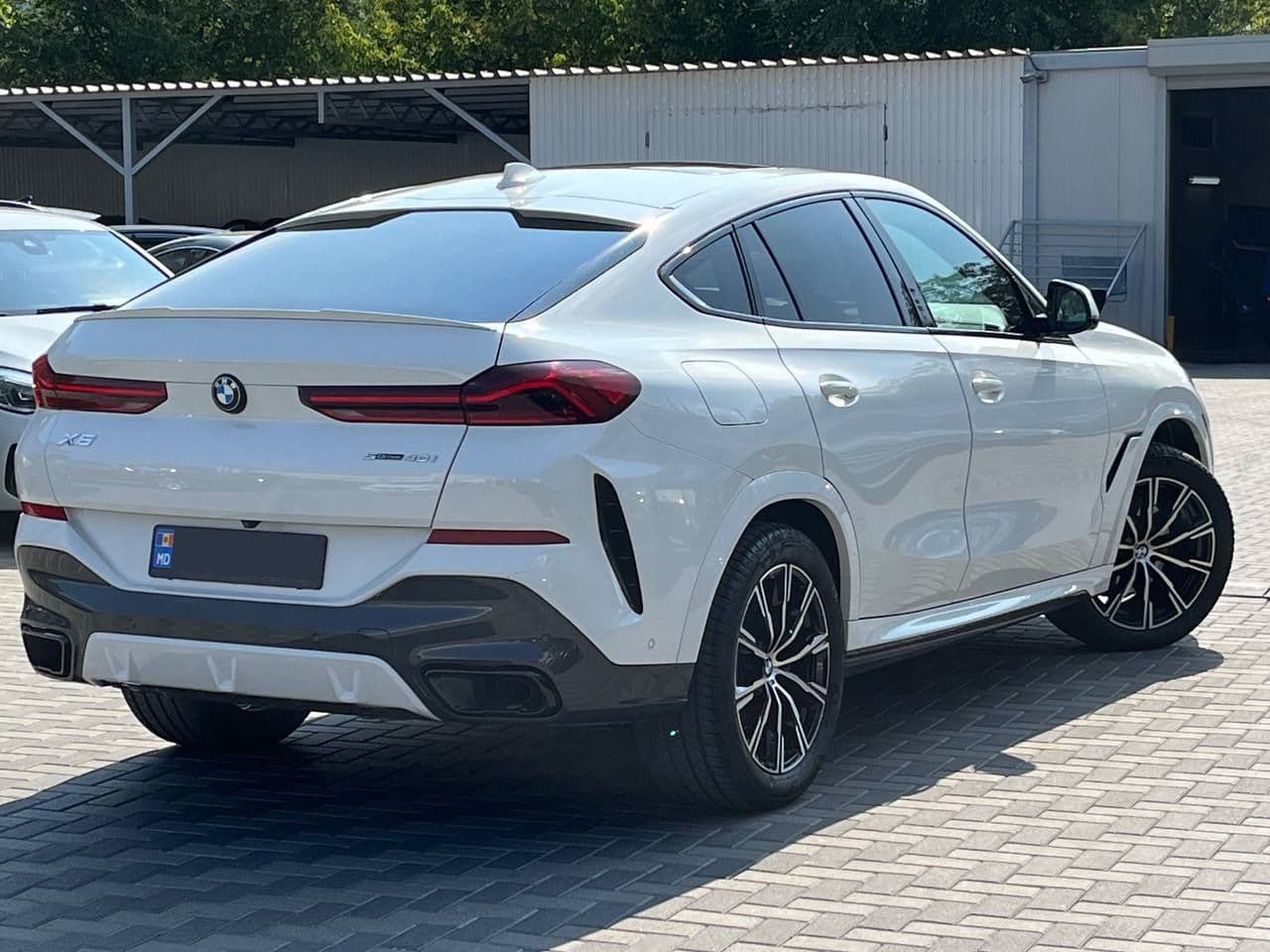 2020 BMW X6 4.0i — Miniatură 2