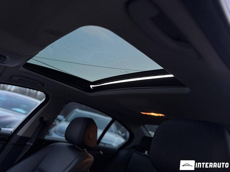 2016 BMW 528 — Miniatură 14