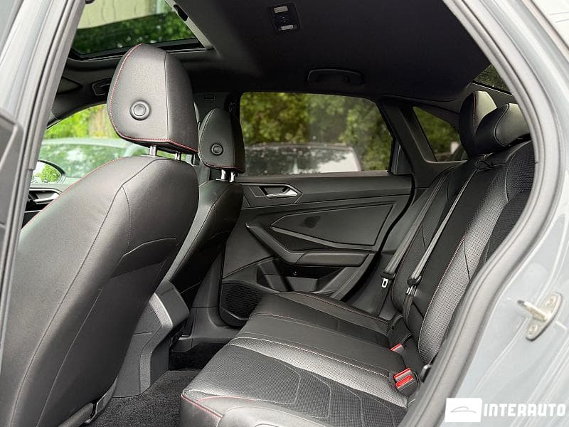 2019 Volkswagen Jetta GLI — Miniatură 18