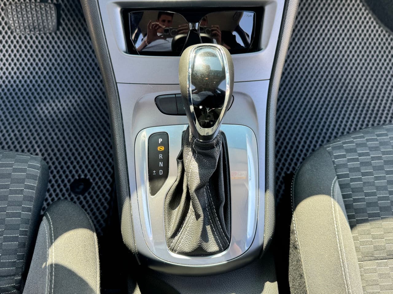 Opel Astra 2020 — Миниатюра 12