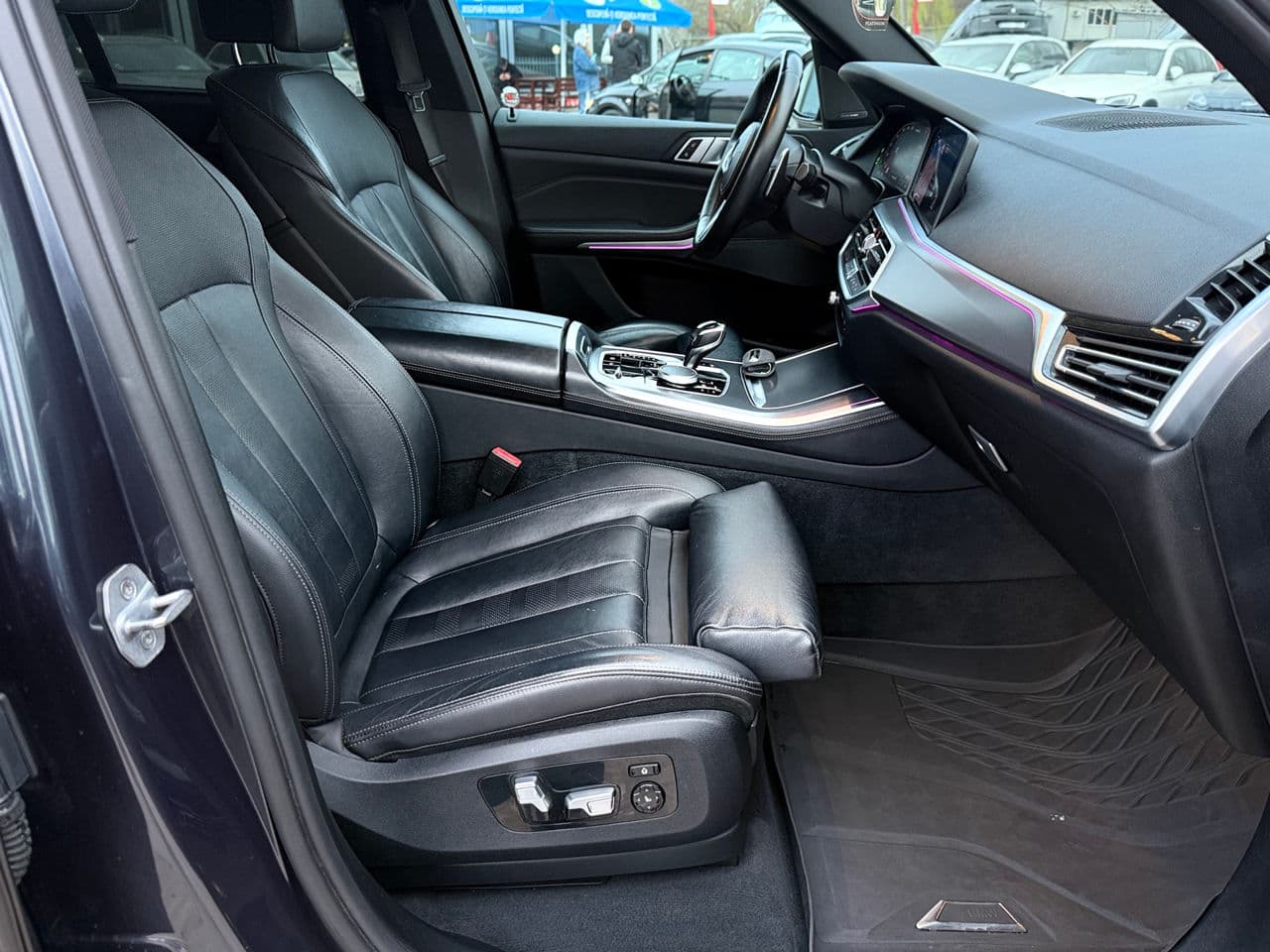 2019 BMW X5 4.0i — Miniatură 25