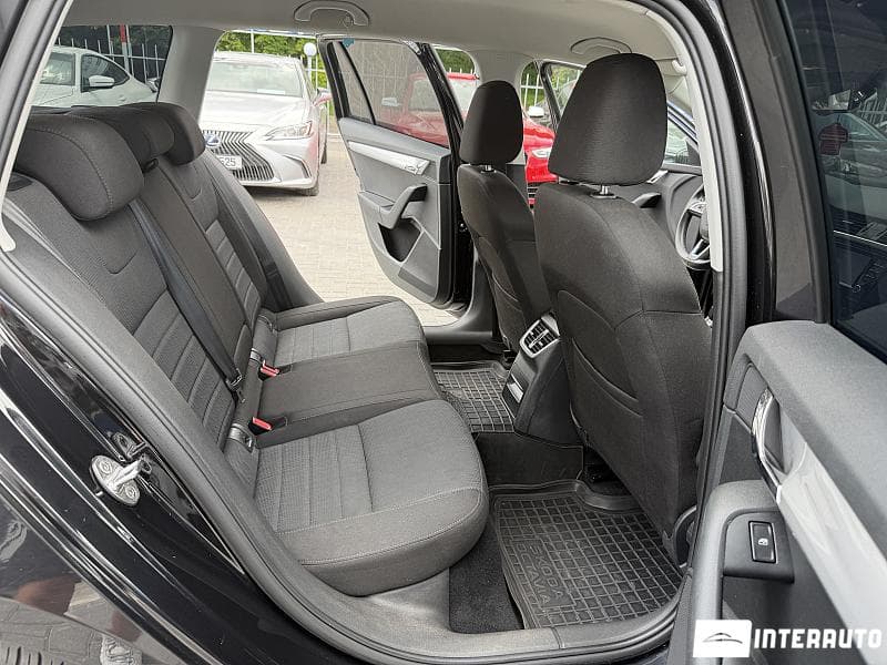 2016 Skoda Octavia — Miniatură 8