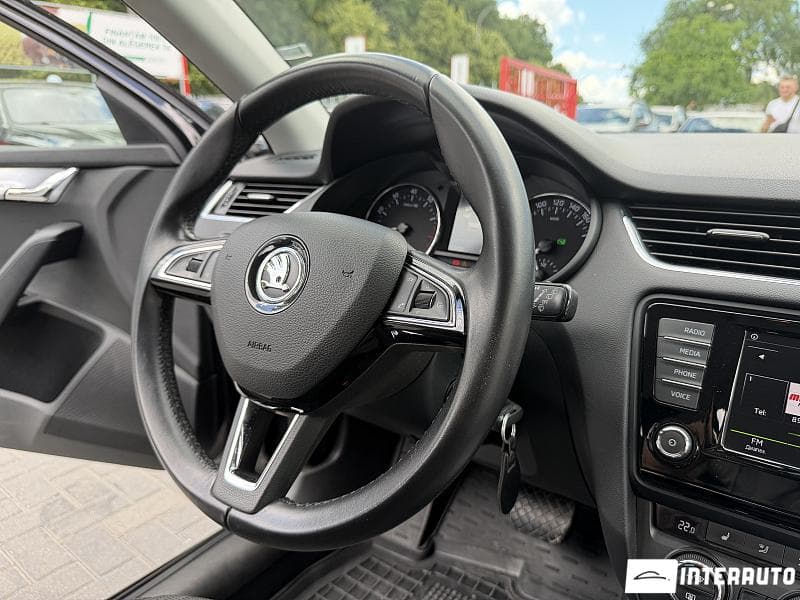 2016 Skoda Octavia — Miniatură 12