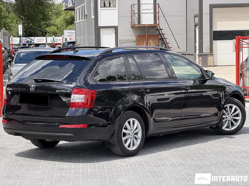 2016 Skoda Octavia — Miniatură 2