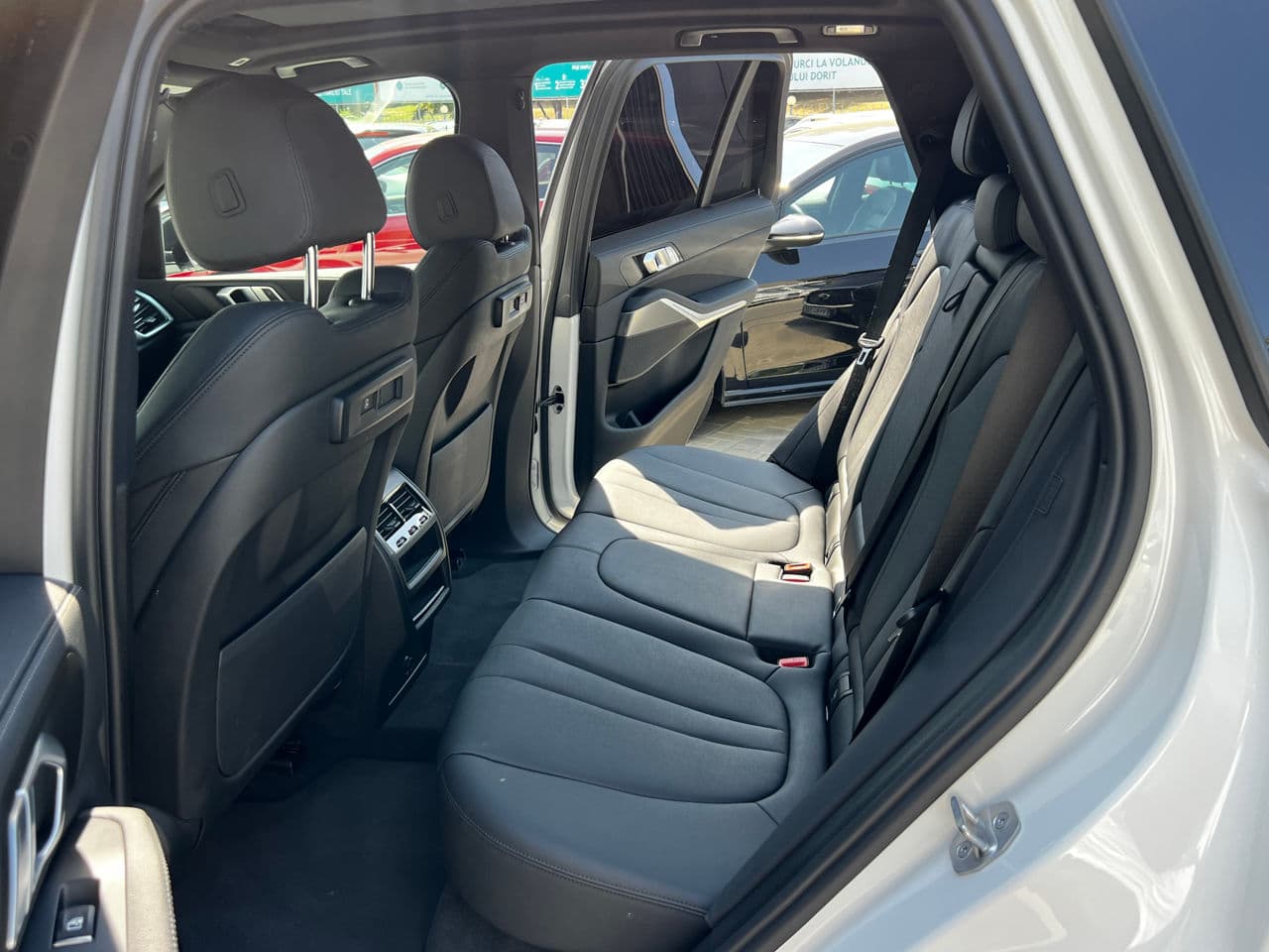 2021 BMW X5 4.0i — Miniatură 18