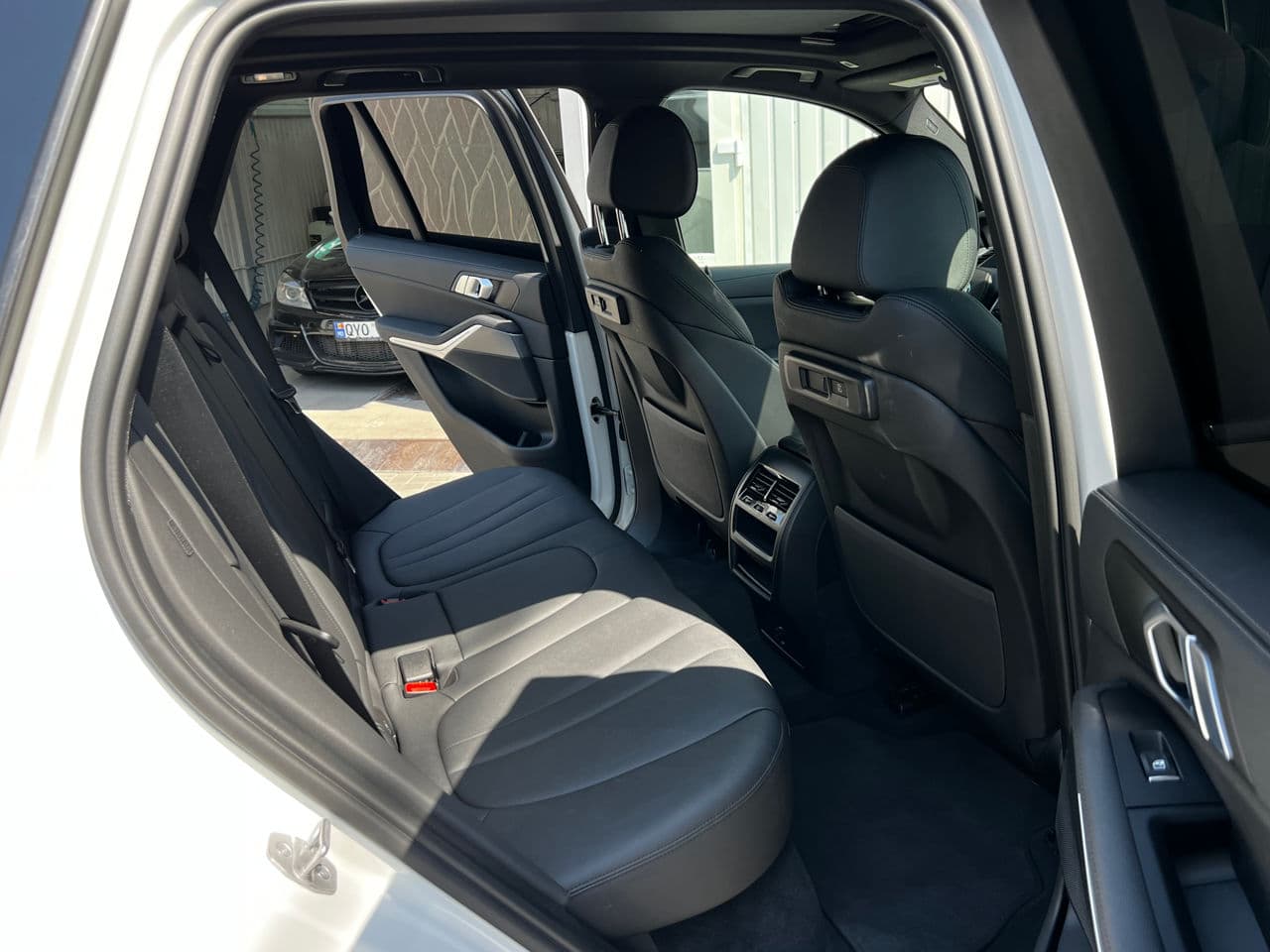 2021 BMW X5 4.0i — Miniatură 17