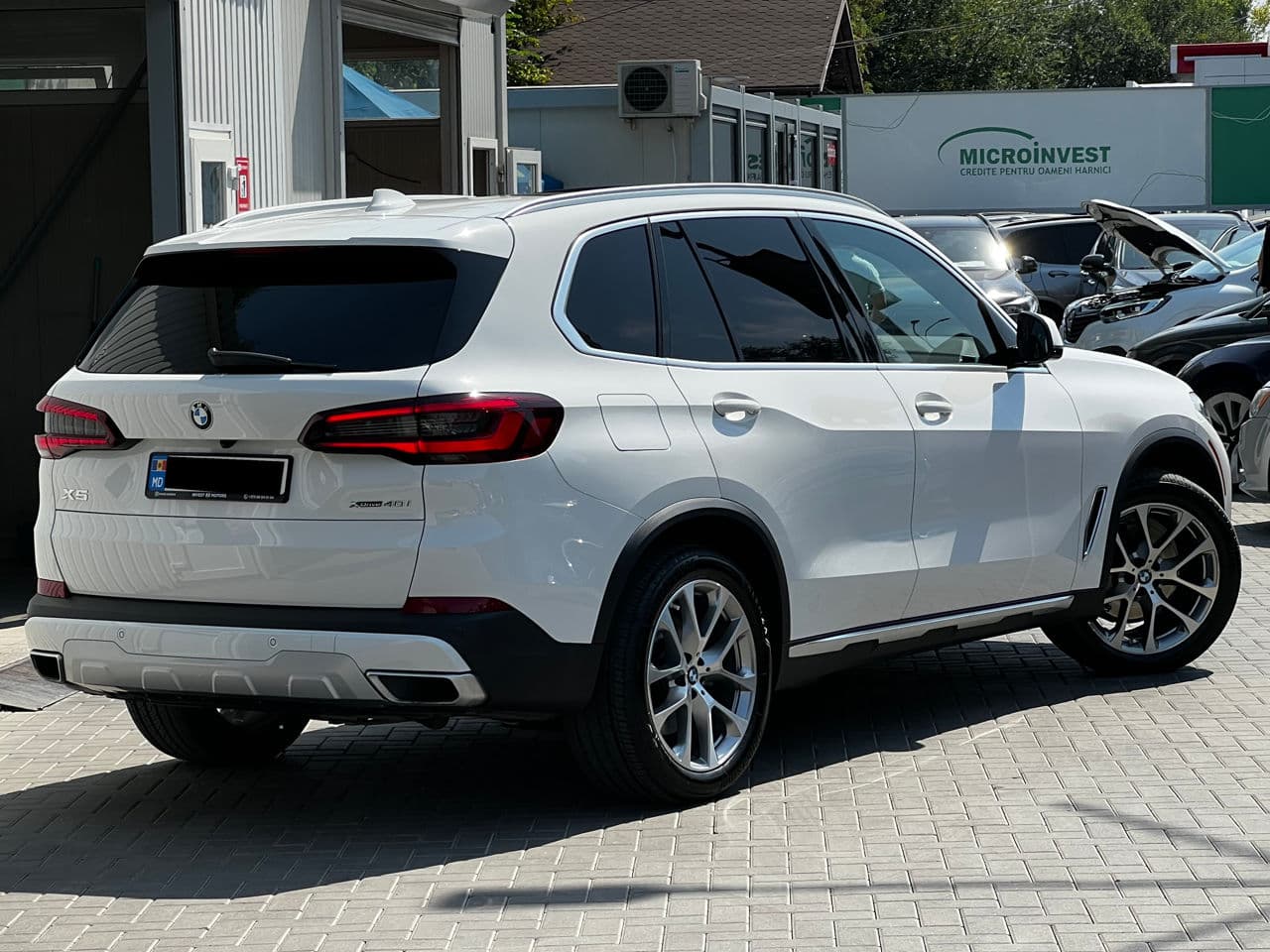 2021 BMW X5 4.0i — Miniatură 4