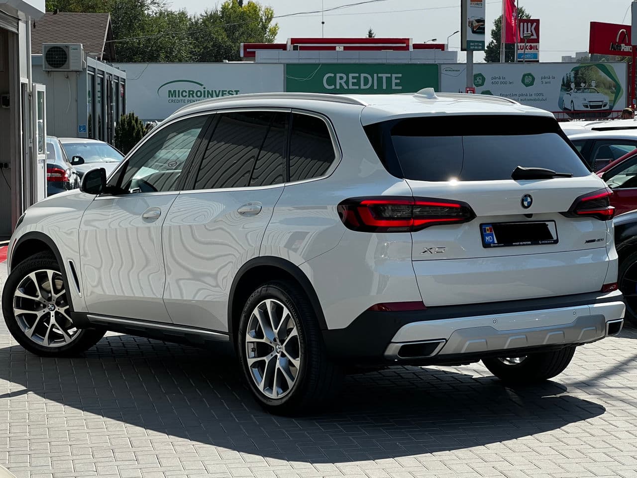 2021 BMW X5 4.0i — Miniatură 3
