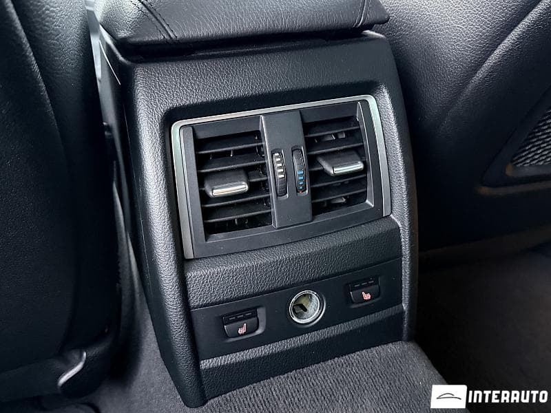 2016 BMW 340 — Miniatură 17