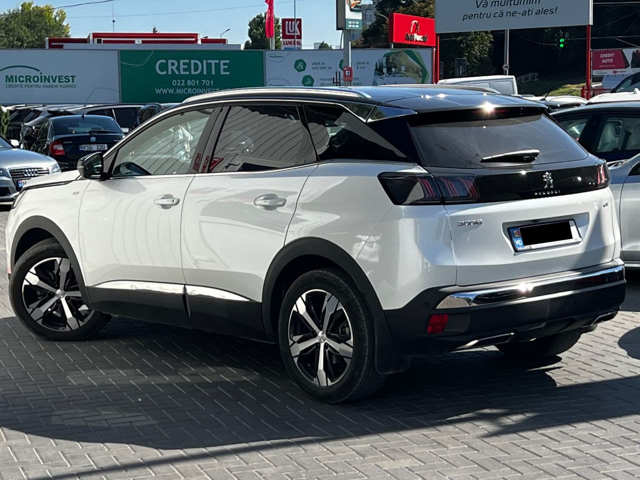2023 Peugeot 3008 — Miniatură 4