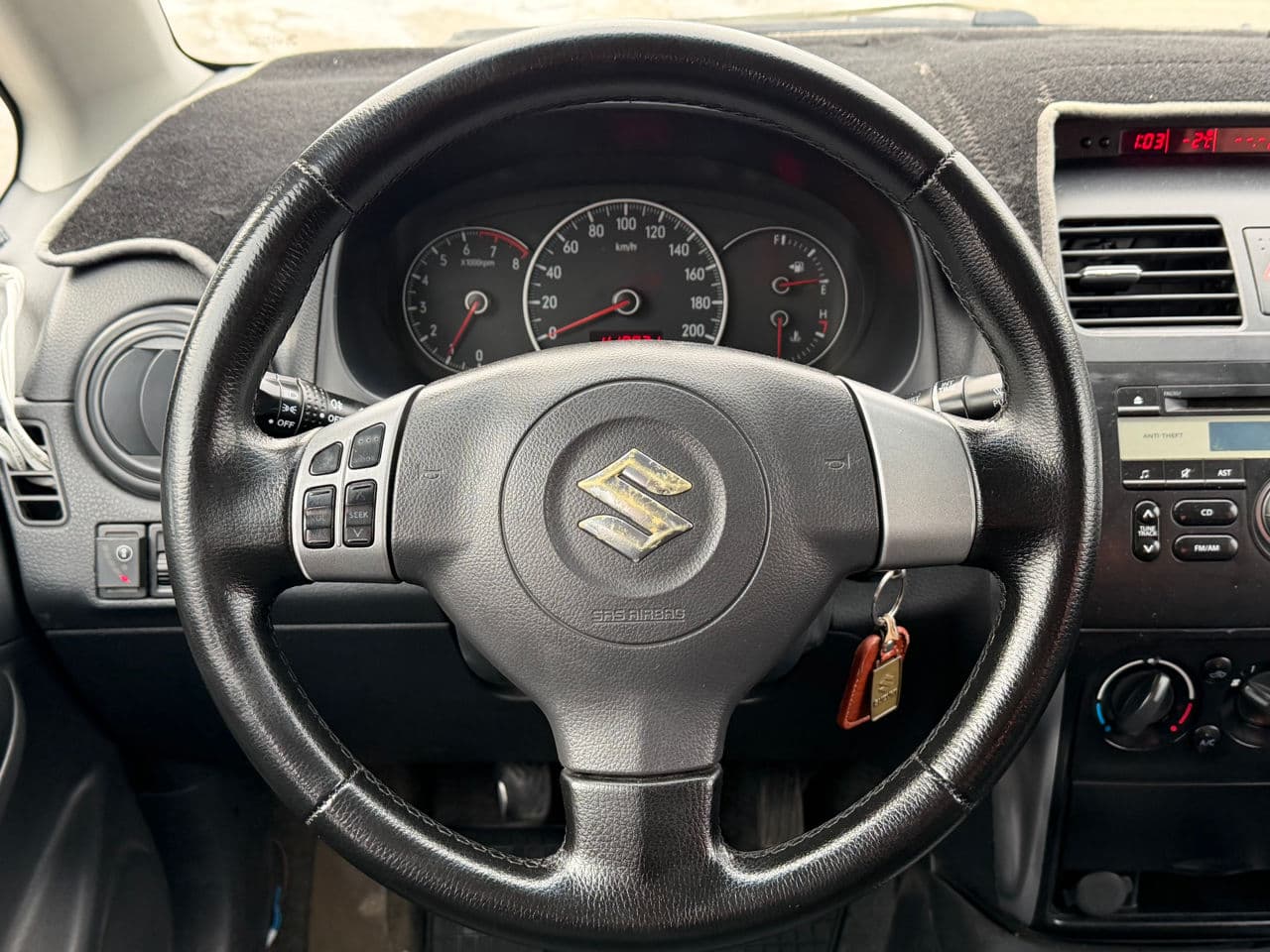2010 Suzuki SX4 — Miniatură 10